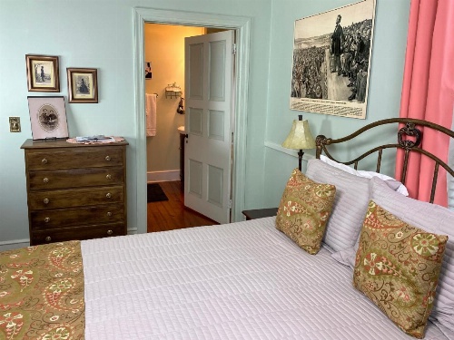 The Lightner Farmhouse image 20