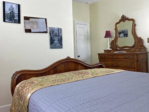 The Lightner Farmhouse image 32